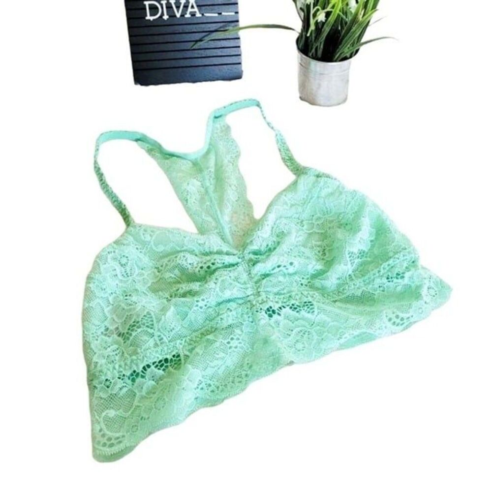 Victoria's Secret Pink Mint Bralette M Lace Racerback Green